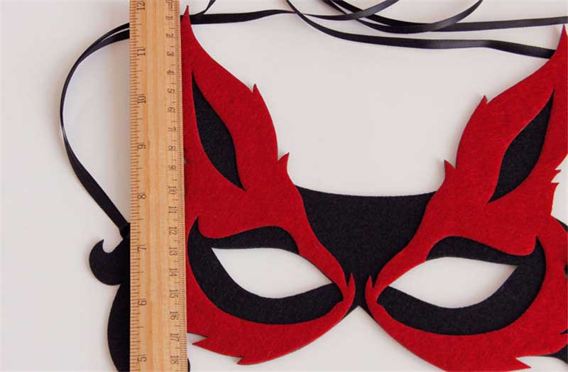 1pc Red Sexy Fox Half Face Mask Universal Face Decoration Costume Cosplay Carnival Masquerade Mask Halloween Party Mask